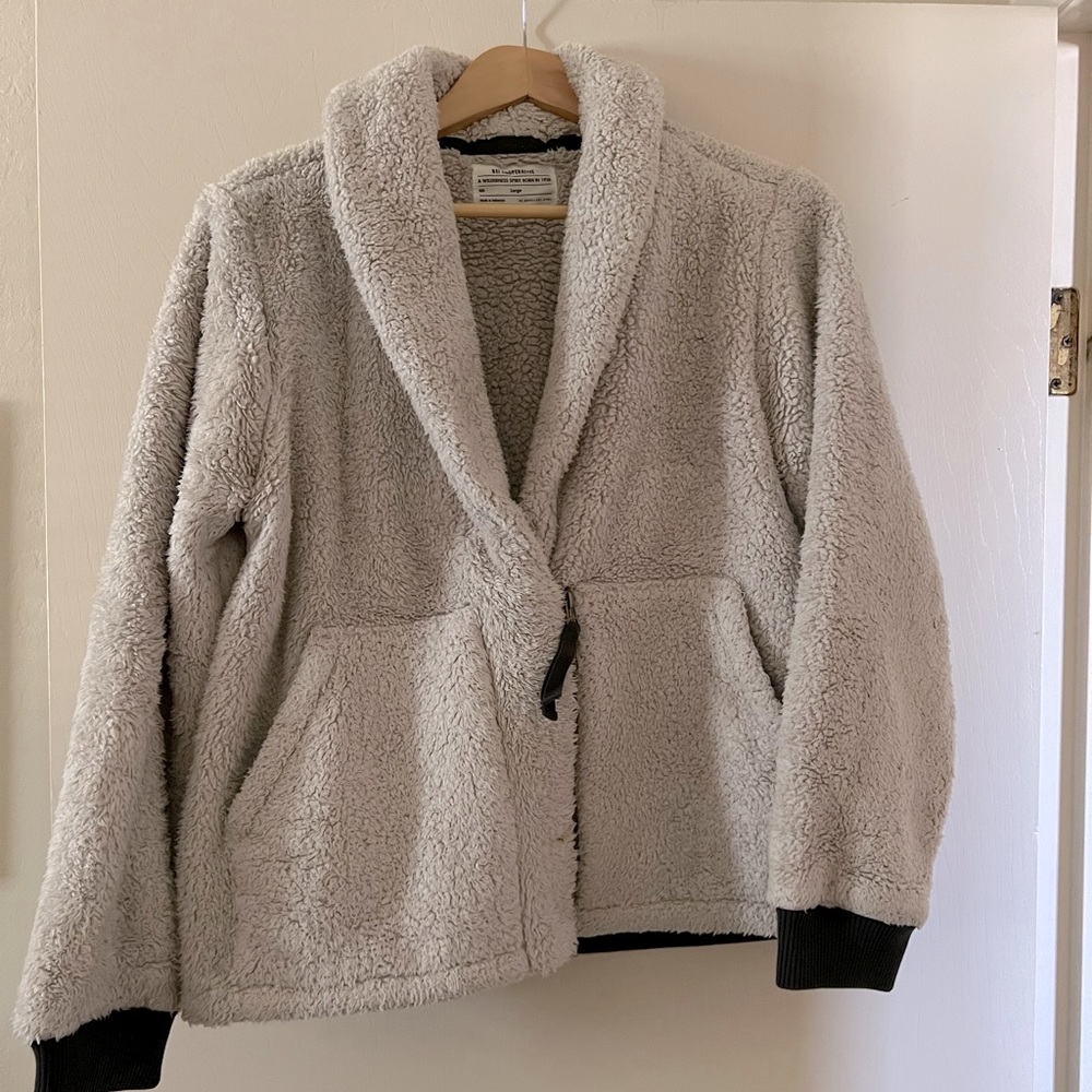 REI super soft fleece